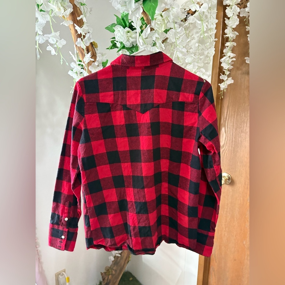 Stetson Red and Black Checkered Shirt 🤠 - Picture 5 of 6